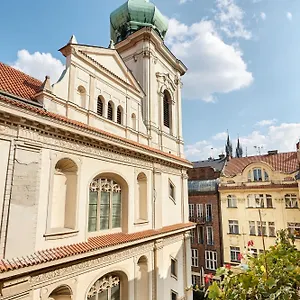 Homestay Old Town & Parking Assistance, Prague