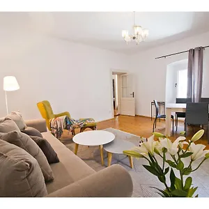 https://peristil-loft.splithotels.org